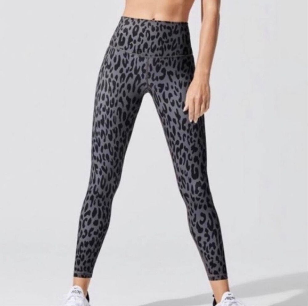 Carbon38 Leopard Print 7/8 Leggings Size S